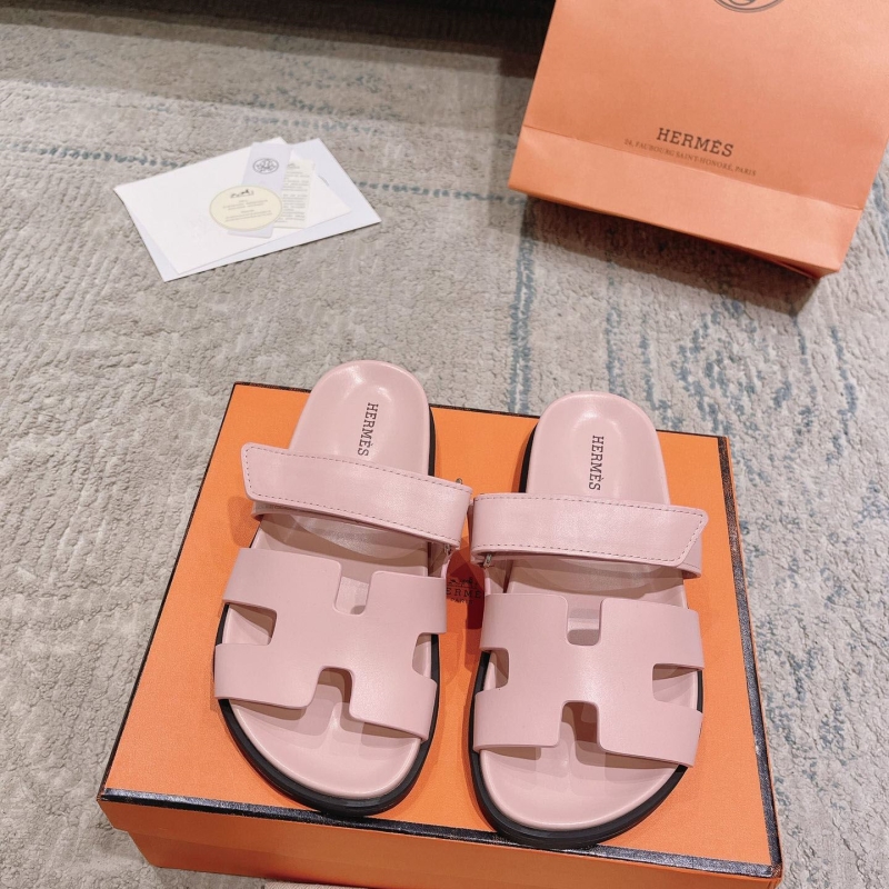 H**mes slippers